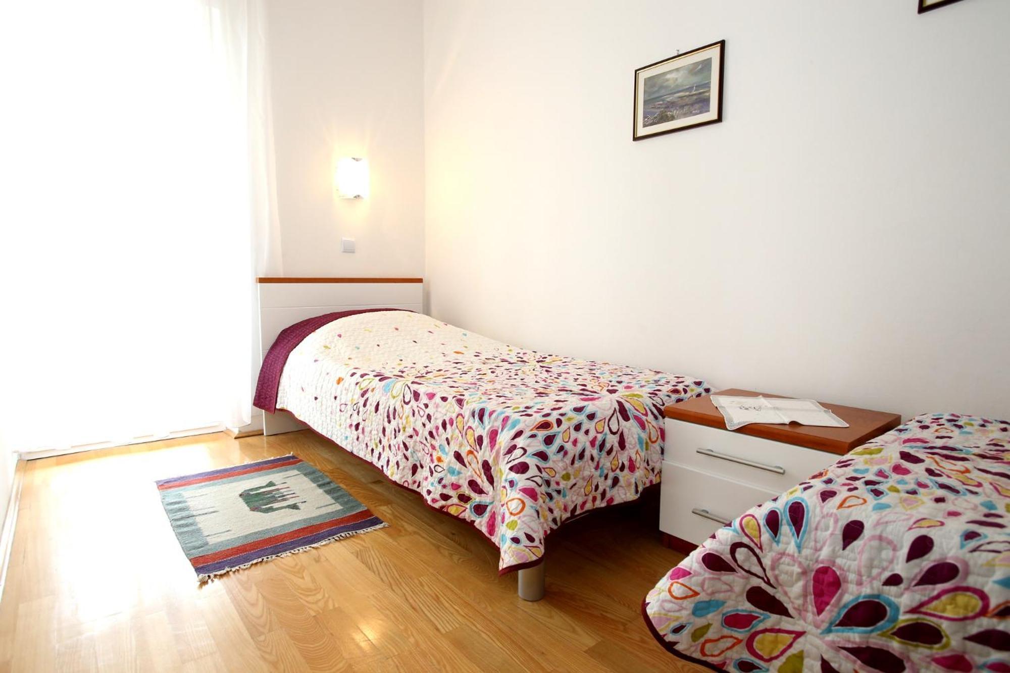 Apartments With Terrace Baska  Room photo